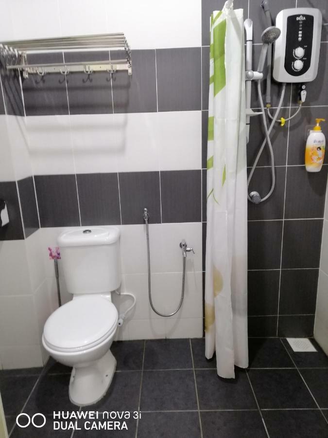 Alyaleesya Homestay Teres Brinchang Eksteriør bilde