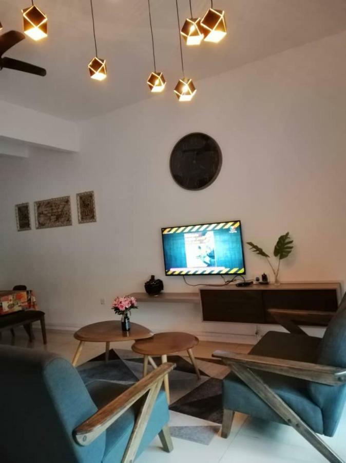Alyaleesya Homestay Teres Brinchang Eksteriør bilde